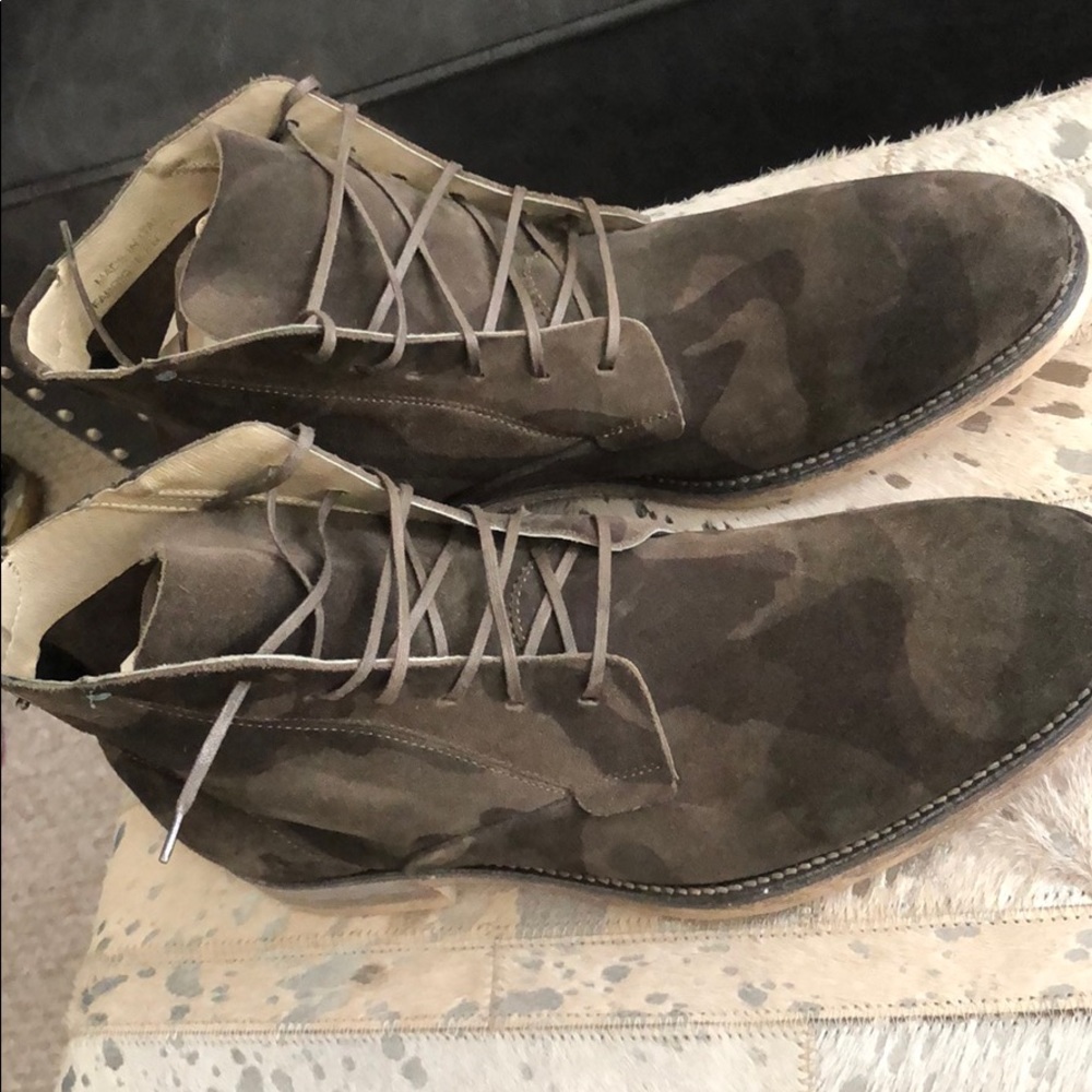 Diesel Boots - Picture 2 of 8